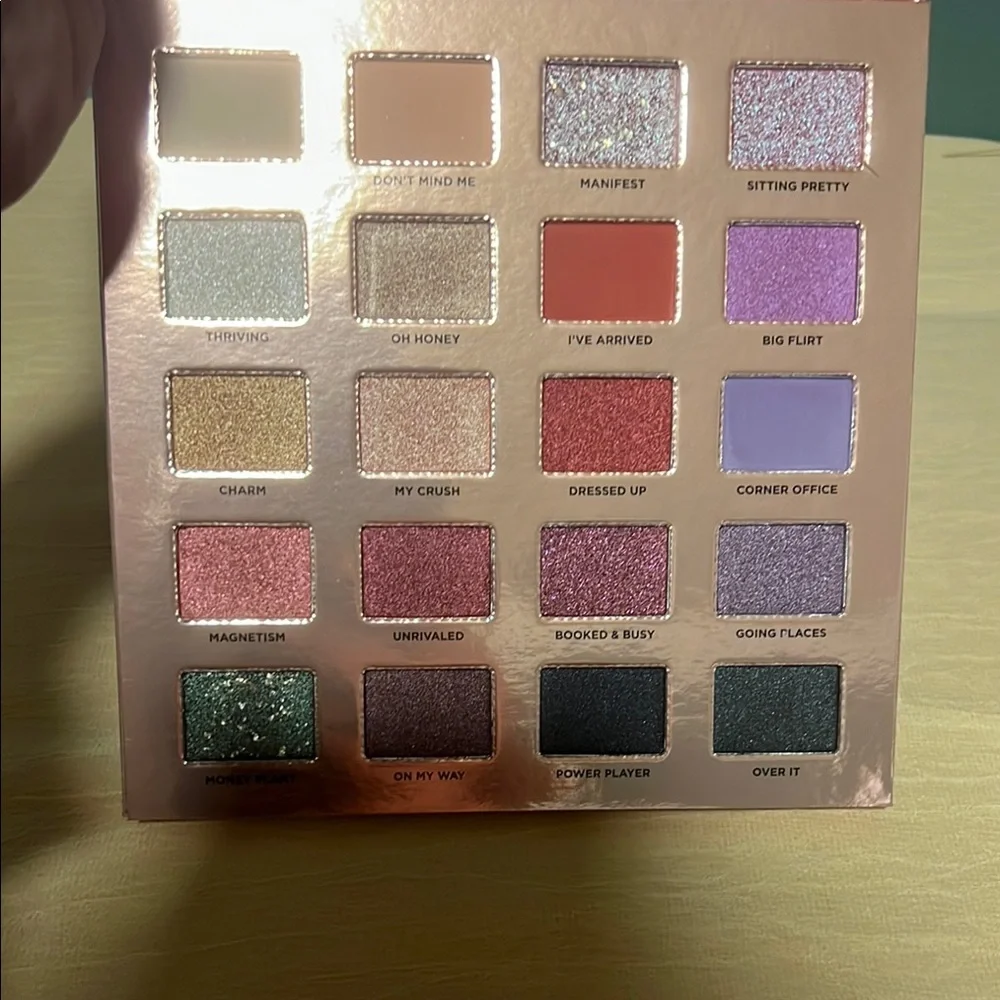ICONIC London Mauve Eyeshadow Palette for Stunning Eye Looks